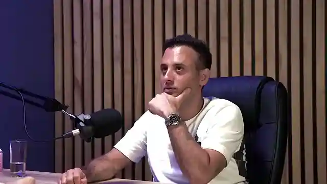 crypto-banter-trading-challenges-office-antics-and-personal-insights