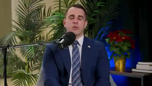 pena-pomano-dives-into-bitcoin-tariffs-and-strategic-decisions