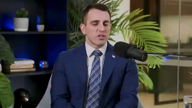 trumps-crypto-orders-wall-streets-bitcoin-buzz-insights-with-phil-rosen
