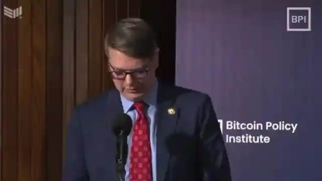 bitcoin-act-of-2025-impact-on-americas-economy-altcoins-and-crypto-gaming
