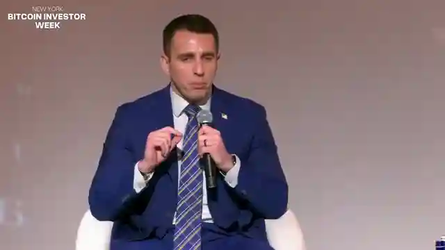 financial-expert-insights-bitcoin-gold-etfs-and-global-trends