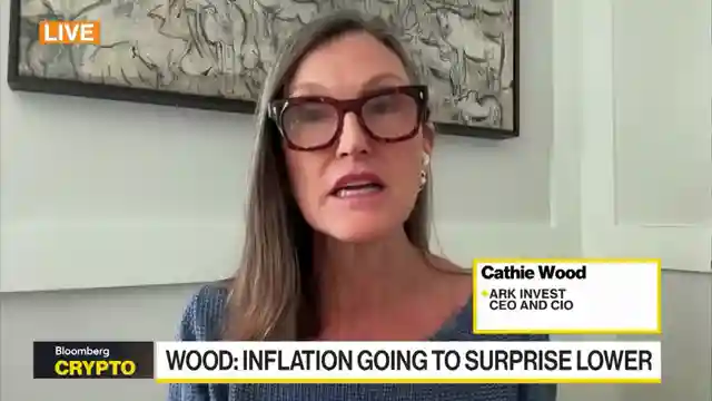 kathy-woods-bitcoin-price-prediction-amid-market-volatility